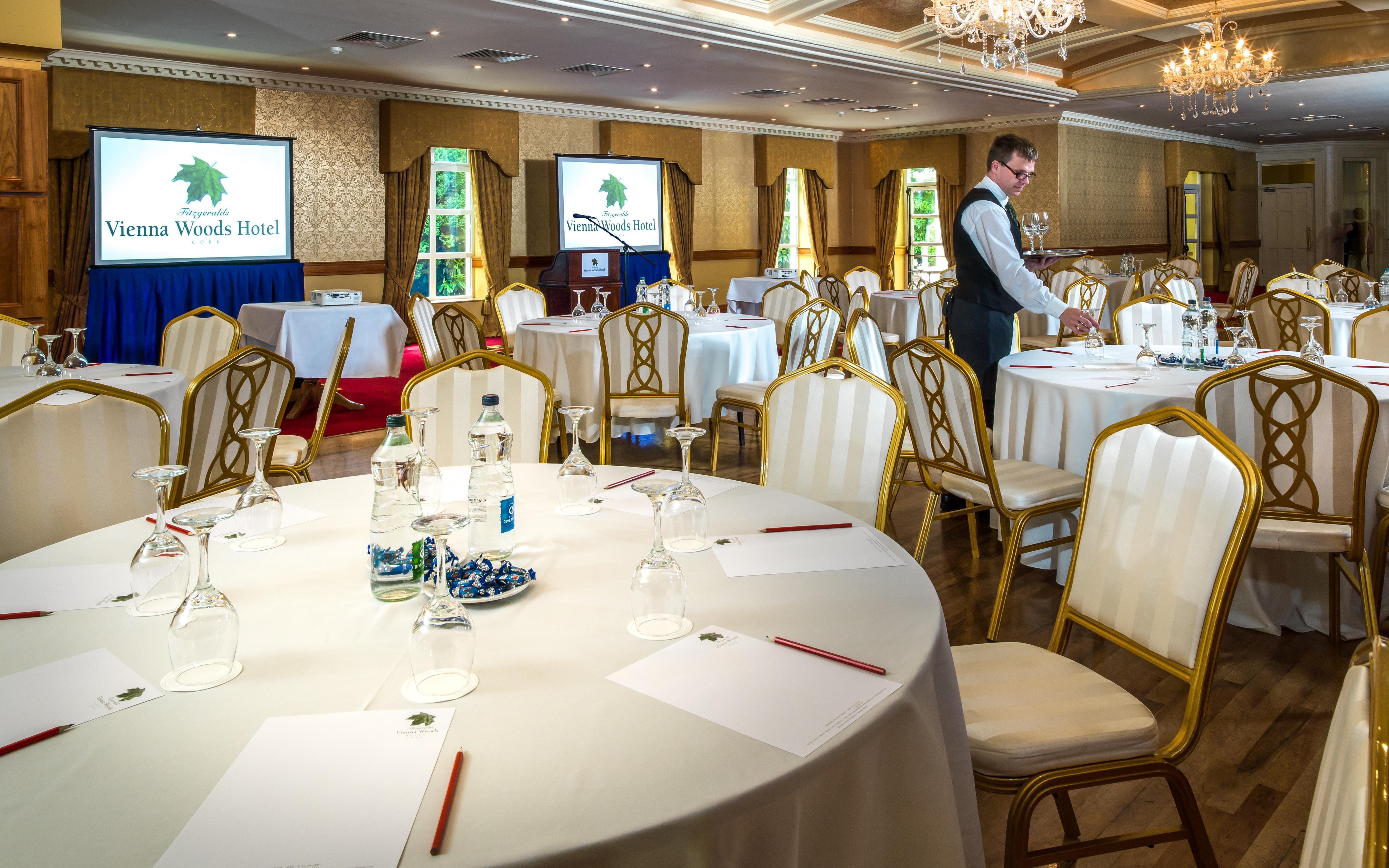 Cork'S Vienna Woods Hotel & Villas Eksteriør billede